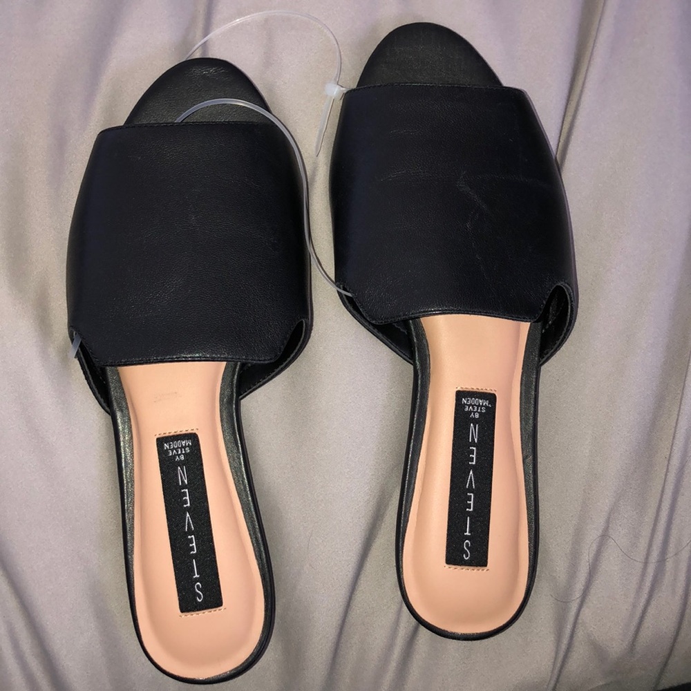 Steve Madden sensai sandals